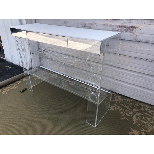 Mid 20th Century Midcentury Lucite Bar Mirrored with Chrome Foot Railing For Sale - Image 5 of 9