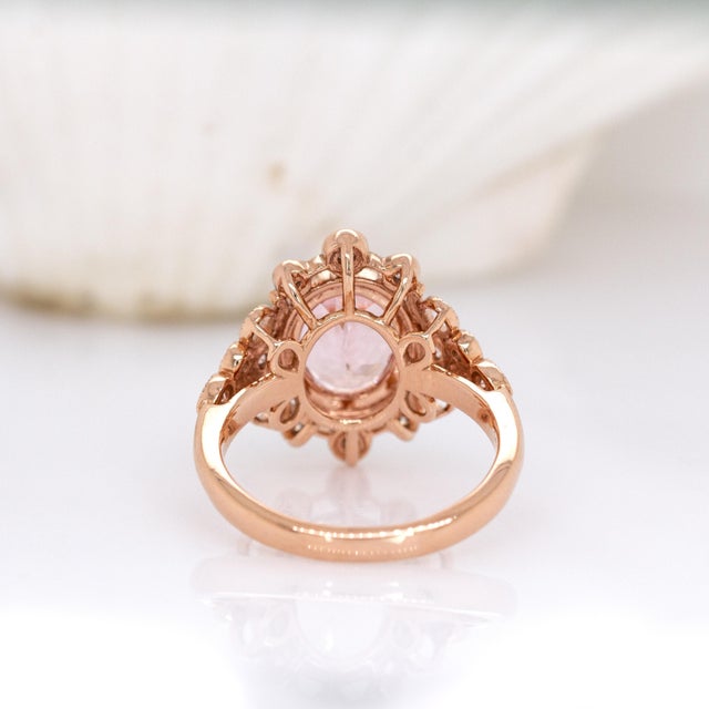 2.87cts Cor De Rosa Morganite W Earth Mined Diamonds Ring in Solid 14k Gold For Sale In Columbus - Image 6 of 7