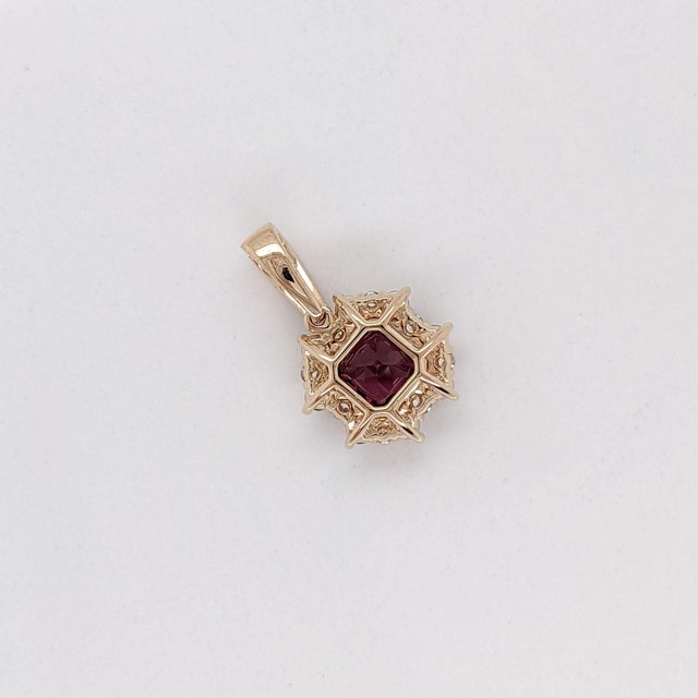 Cushion Rhodolite Garnet Pendant With Earth Mined Diamonds in Solid 14k Gold For Sale - Image 9 of 10