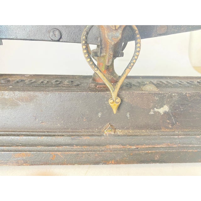 Metal Antique French Scale in Wrought Iron and Brass, France, 19th Century For Sale - Image 7 of 10