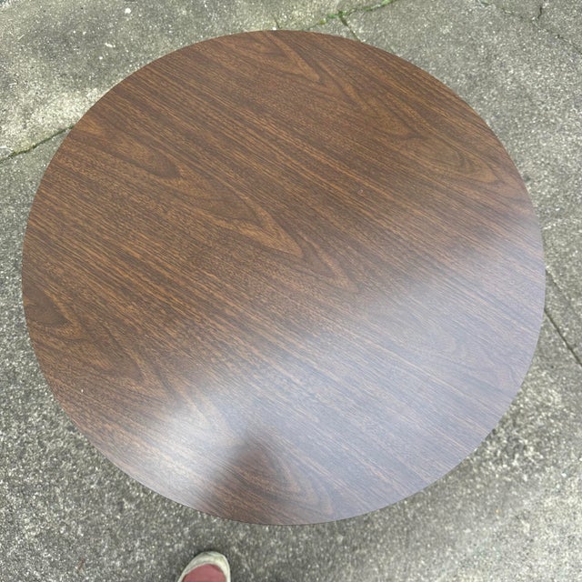 Brunswick Co. Burke Division for Brunswick Tulip Bistro Side Table For Sale - Image 4 of 12