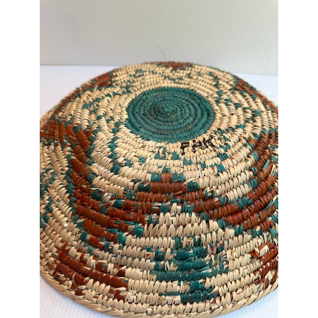 Vintage 1980s Tribal Weaving Coiled Handmade Boho Basket 16" Diameter Southwestern Home Decor For Sale - Image 11 of 11