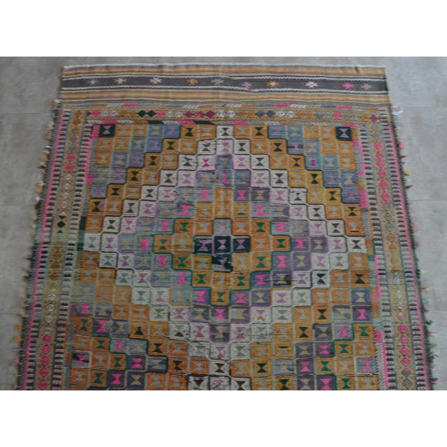 1960s 1960s Hand Woven Braided Jajim Kilim Area Rug - 5'7" X 9'8" For Sale - Image 5 of 9