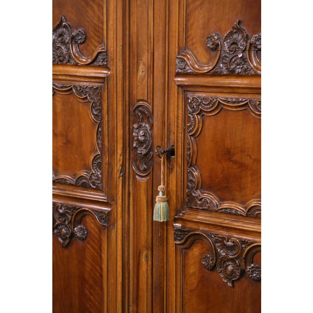 18th Century French Louis XV Carved Walnut Armoire From Lyon For Sale - Image 10 of 18
