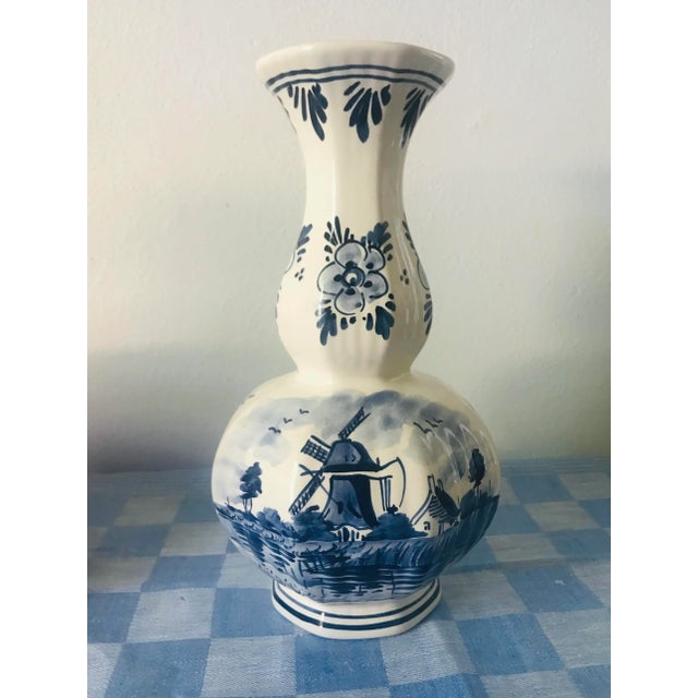 Vintage Hand Painted Delft Windmill Gourd Vase For Sale - Image 9 of 9