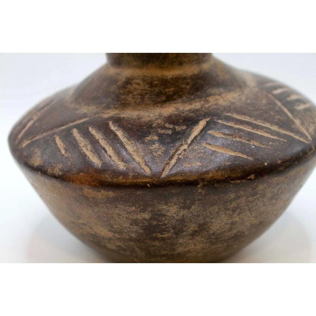 Pre-Columbian Mexico Mayan Vessel Terracotta Pottery For Sale - Image 4 of 8