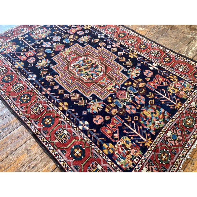 Antique Bakhtiar Rug, 1890s For Sale - Image 5 of 18