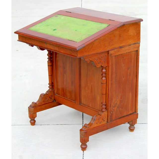 Antique 1860s Victorian Walnut Davenport Writing Desk English Slant Front Secretary With Original Green Baize Top For Sale - Image 4 of 18