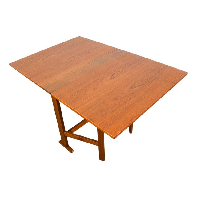 Mid Century Danish Modern Dining Table Drop Leaf Gate Leg Folding Teak MCM For Sale