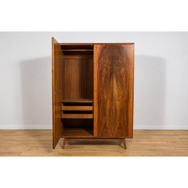 Brown Mid-Century Walnut Wardrobe by Bohumil Landsman for Jitona Soběslav, Czechoslovakia, 1960s For Sale - Image 8 of 18
