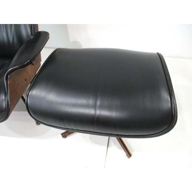 Mr. Chair Walnut Lounge Chair by George Mulhauser for Plycraft For Sale - Image 10 of 18