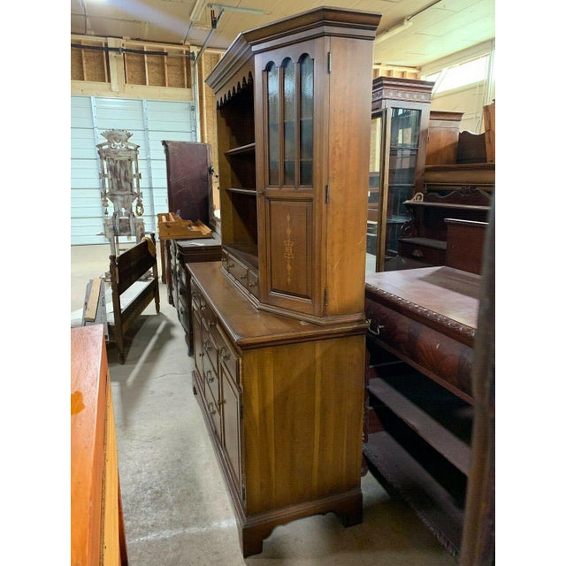Davis Cabinet Co Solid Cherry Dining Room Hutch Display Cabinet