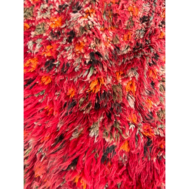 Berber Tribes of Morocco Vintage Moroccan Beni M'Guild Berber Rug – Handwoven Wool Carpet – Deep Red Tribal Design For Sale - Image 4 of 10