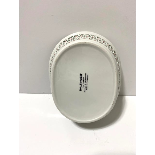 Vintage Pierced Porcelain Lattice Soap Dish – Basketweave Vanity Dish, Cottage Bathroom Decor For Sale In Louisville - Image 6 of 9