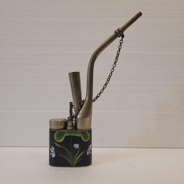 Water Pipe in Metal and Bulkhead Enamel, China, 1800s For Sale - Image 5 of 15