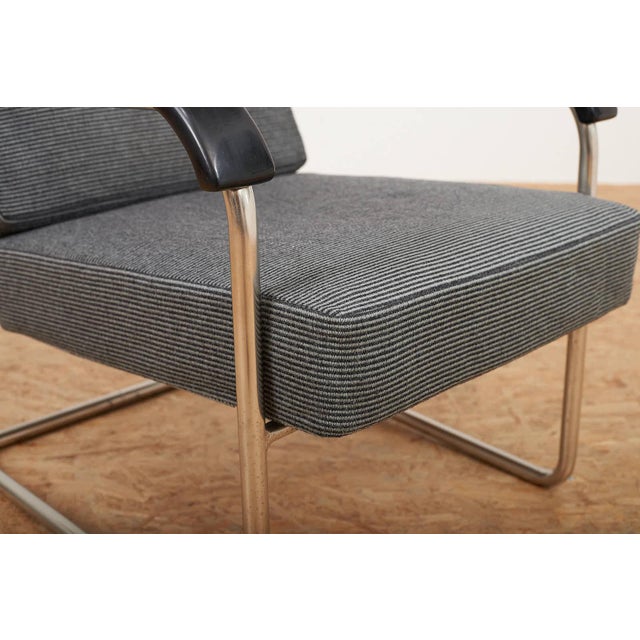 Model 1435 Cantilever Chair in Chrome-Plated Tubular Steel by Werner Max Moser for Embru, 1930s For Sale - Image 6 of 12