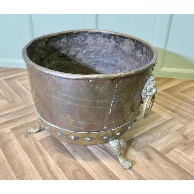 Early 19th Century Large Copper Log Cauldron, Early 19th Century For Sale - Image 5 of 8