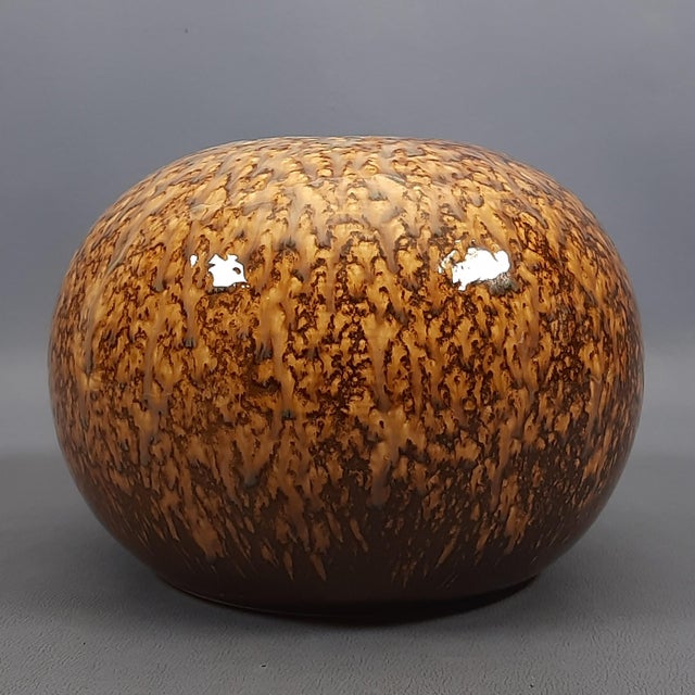 Modern Vintage Space Age Ceramic Sphere Vase with Tortoiseshell Enamel, 1970s For Sale - Image 3 of 11