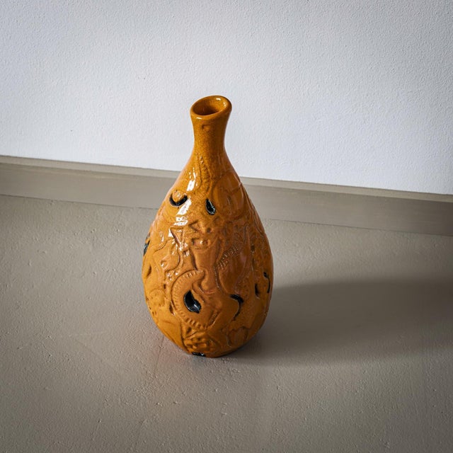 Orange Orange Ceramic Vase by Poemu, France 2023 For Sale - Image 8 of 9