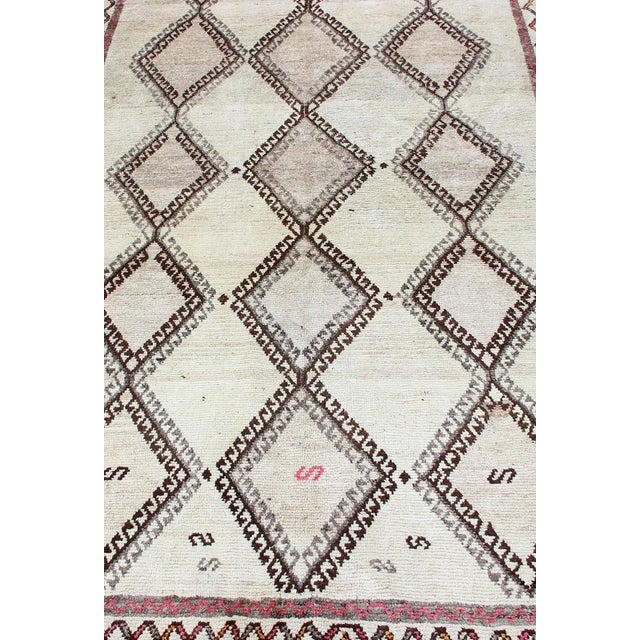 Vintage Persian Gabbeh Rug With Diamond Lattice and Tribal Design 5'1 X 8'3 For Sale In Atlanta - Image 6 of 12