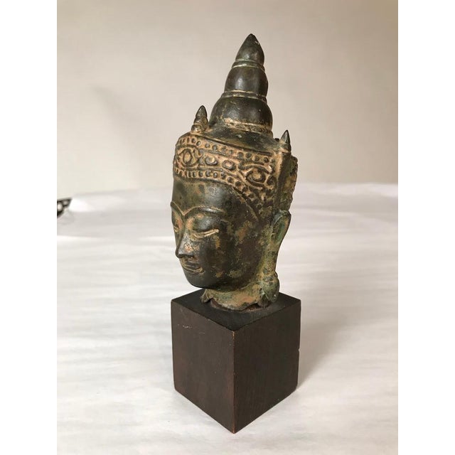 Bronze Head of the Buddha, 17th Century, Thailand For Sale In New York - Image 6 of 12