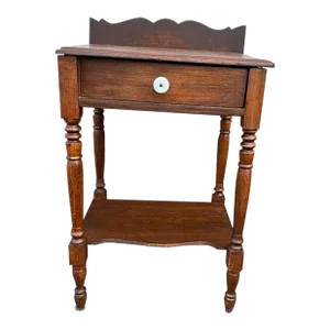 Early 20th Century Antique Federal Style Wash Stand Side Table