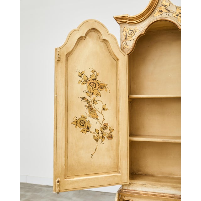 Venetian Style Chinoiserie Decorated Parcel Gilt Secretary For Sale - Image 10 of 18