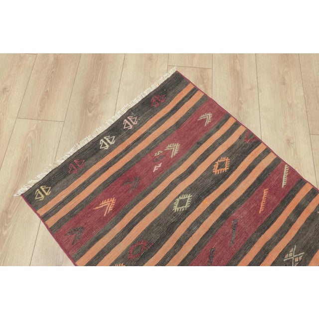 1960s Traditional Ethnic Red Striped Cicim Natural Wool Kilim Rug For Sale - Image 9 of 13