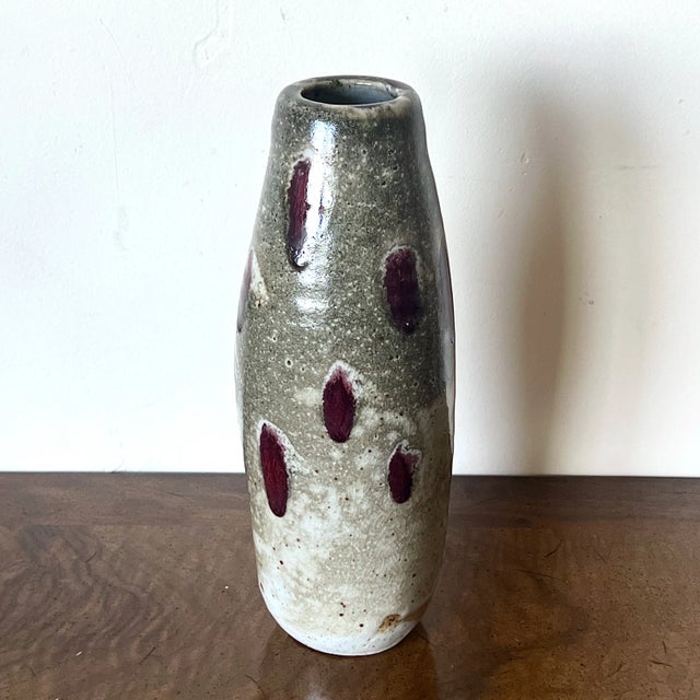 Ceramic Vintage Hand Thrown California Studio Pottery Vase in Green Ombre Glaze With Red Spots For Sale - Image 7 of 7