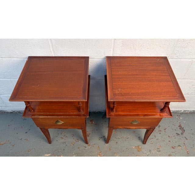 Chinoiserie Mid 20th Century Chinoiserie "Pagoda" Nightstands by R-Way Furniture, A Pair, Attributed For Sale - Image 3 of 13