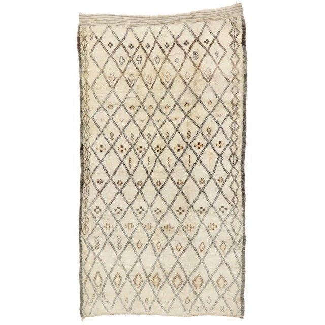 Vintage Berber Beni Ourain Moroccan Rug - 05'07 X 09'09 For Sale - Image 10 of 10