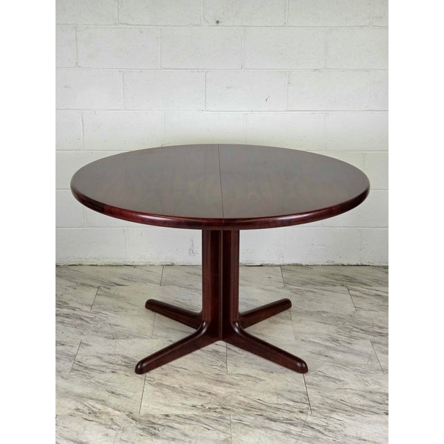Late 20th Century Danish Rosewood Dining Table Attributed to Skovby For Sale - Image 10 of 10