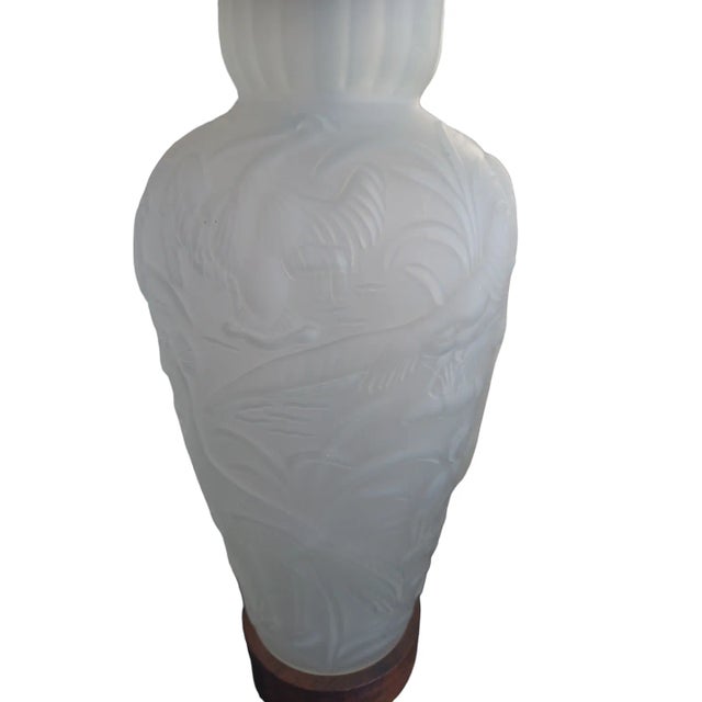 Muller Frères Vintage Pair of Art Deco Muller Freres Style Satin Glass Table Lamps For Sale - Image 4 of 5