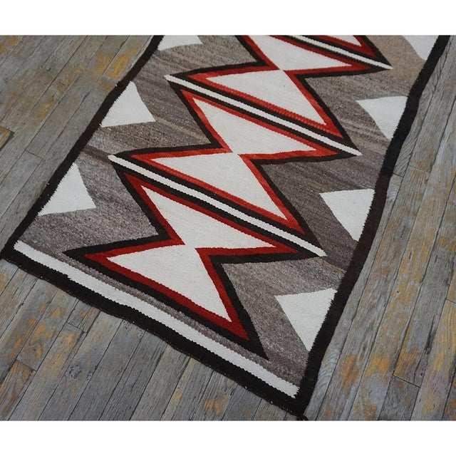 1920s Small Gray Antique Tribal Geometric Native American Navajo Flat Weave Rug For Sale In New York - Image 6 of 11