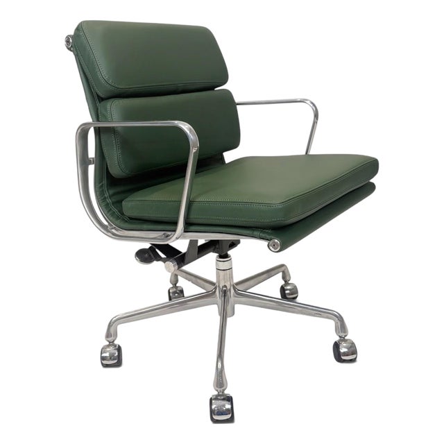 Herman Miller Eames Aluminum Group Soft Pad Management Chair - Green Leather For Sale