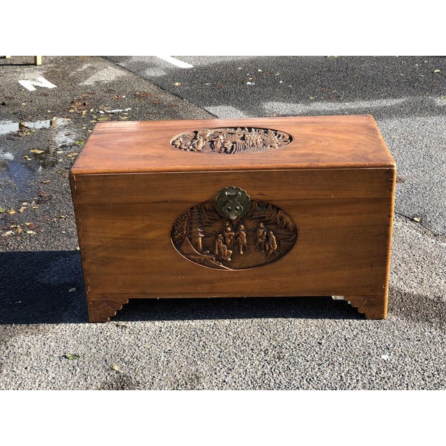Edwardian Trunk with Carved Decoration and Acanthus Wood Interior For Sale - Image 6 of 10