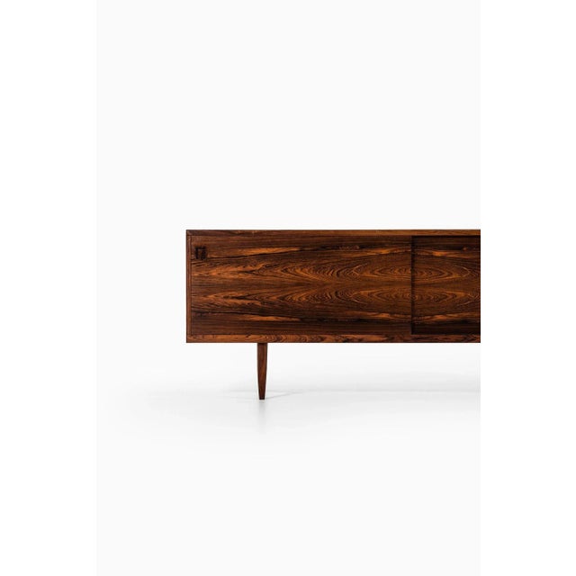 Mid-Century Modern Vintage Model No. 20 Sideboard by Niels O. Møller for J.L. Møllers, 1960s For Sale - Image 3 of 11