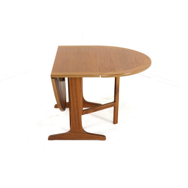 Drop Leaf Coffee Table from Parker Knoll, 1960s For Sale - Image 3 of 16