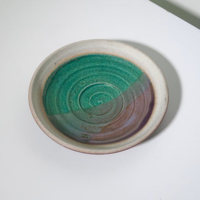 Late 20th Century Handmade Studio Pottery Abstract Emerald and Plum Swirl Glazed Stoneware Dish For Sale In Tulsa - Image 6 of 14