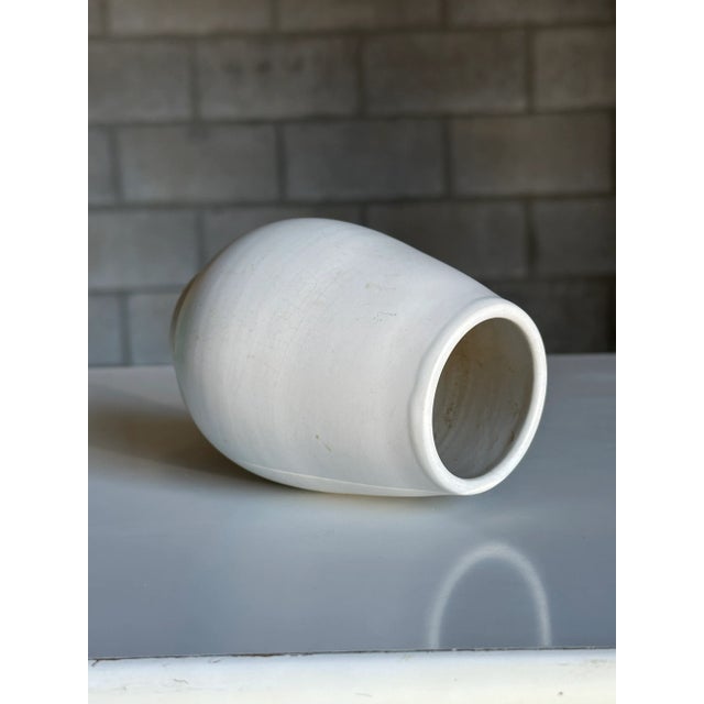 1940s Nittsjö Vase Attributed to Jerk Werkmäster, Sweden For Sale - Image 4 of 7