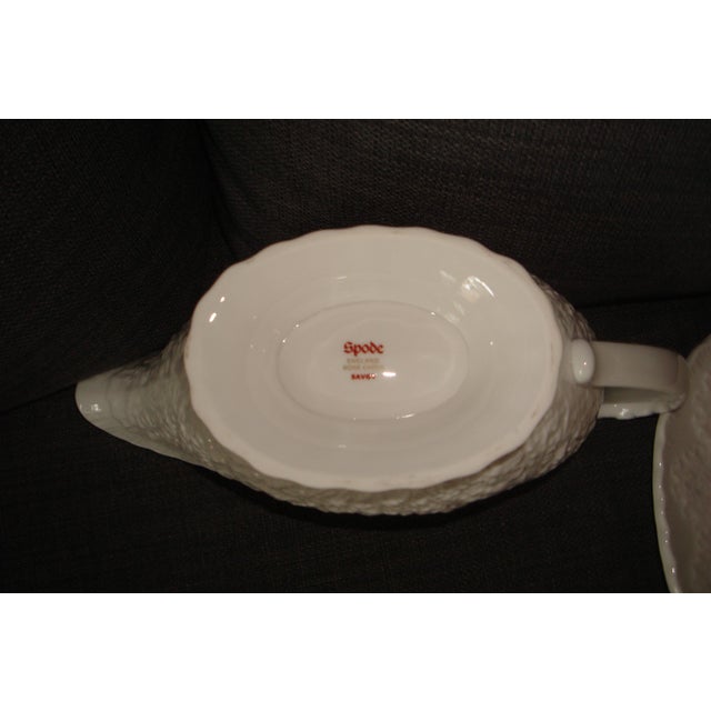 1960s Spode England Savoy White Cabbage Gravy Boat With Underplate Bone
