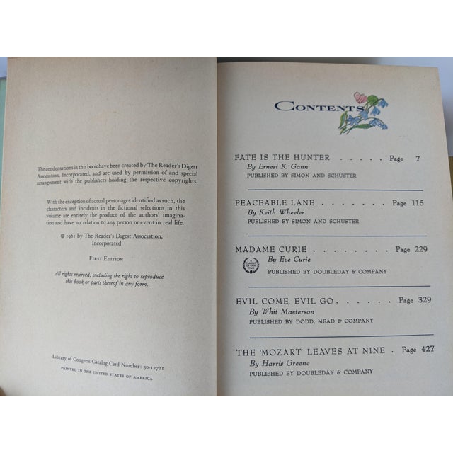 1950s–1960s Reader’s Digest Cream, Pastel & Gold Gilt Decorative Books - Set of 15 For Sale In New York - Image 6 of 18