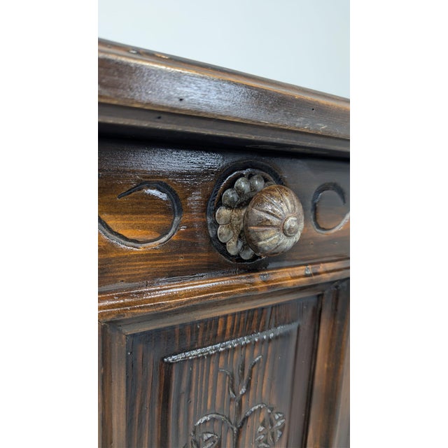 Rustic Wood Chest from Voglaner, 1968 For Sale - Image 4 of 15