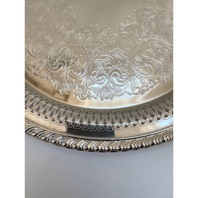 Wm Rogers Pierced Silverplate Round Serving Tray For Sale - Image 4 of 6