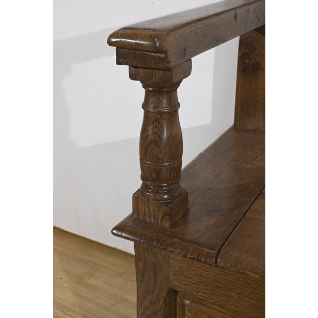 Wood Landing Chest Bench in Oak, 1920a For Sale - Image 7 of 16