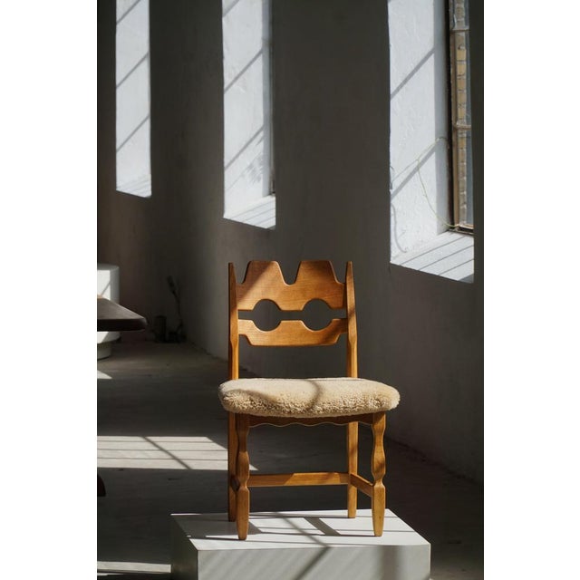 Razorblade Chairs in Oak and Lambswool attributed to Henning Kjærnulf, 1960s, Set of 10 For Sale - Image 4 of 18