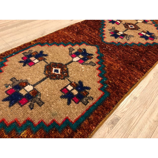 1960s 1960s Vintage Faded Turkish Small Rug - 1′5″ × 3′6″ For Sale - Image 5 of 6