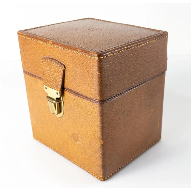 Victorian Early 20th Century Victorian Set of 4 Sterling Silver and Glass Perfume Scent Flasks in Leather Case For Sale - Image 3 of 12