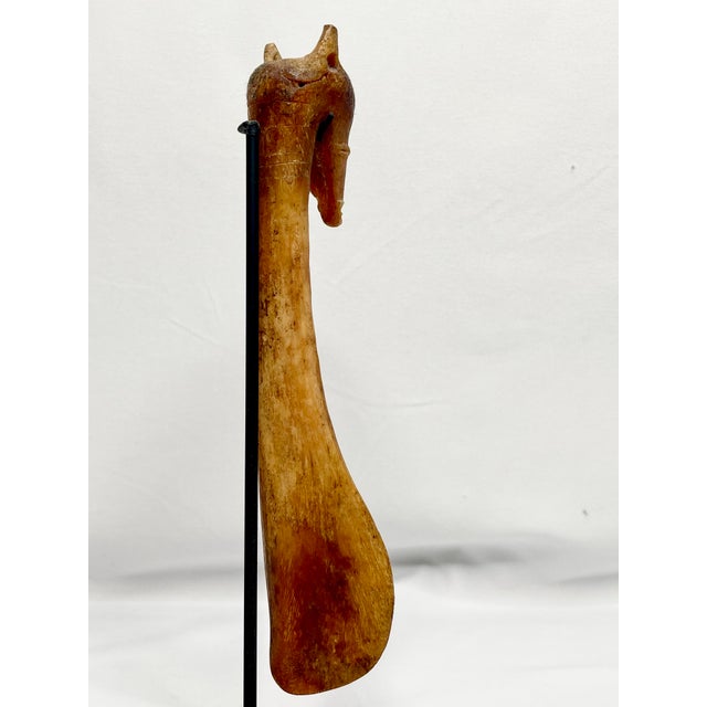 Early 20th Century Antique Papua New Guinea Azera Banana Scraper Spoon on Stand For Sale - Image 5 of 7