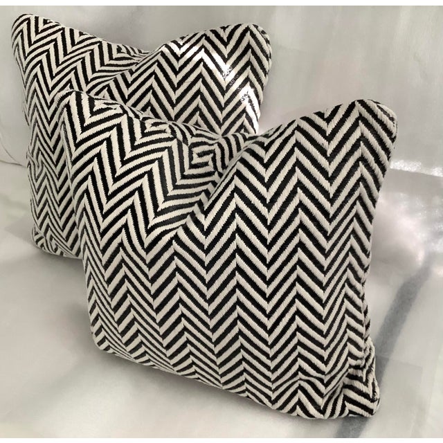 Black /White Herringbone Jacquard Decorative Pillow Covers ( Set of 2) For Sale - Image 4 of 5